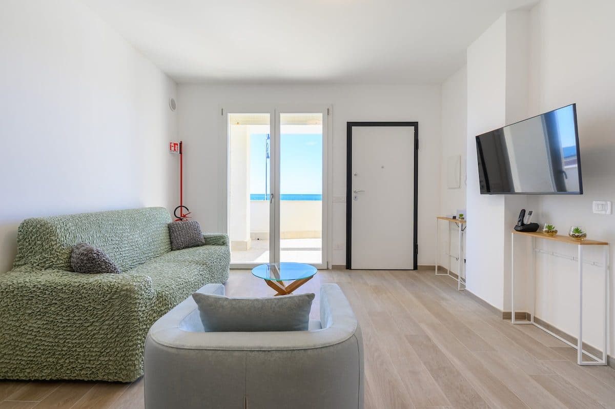 Casa Fronte Mare — appartamento fronte spiaggia a Fiumicino con vista mare (foto 1)